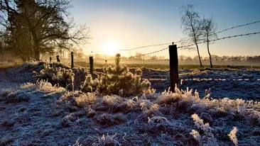 Solstițiul de iarnă, 21 decembrie ora 17:03. Noaptea cea mai lungă, începutul luminii și ritualurile care au traversat mileniile