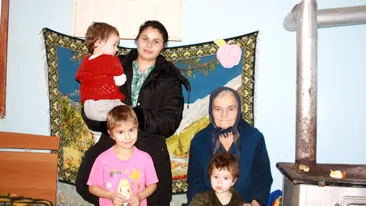 Povestea tulburatoare a unei mame cu 4 copii care este umilita de sotul de care a divortat! Femeia se zbate sa isi salveze fiul!