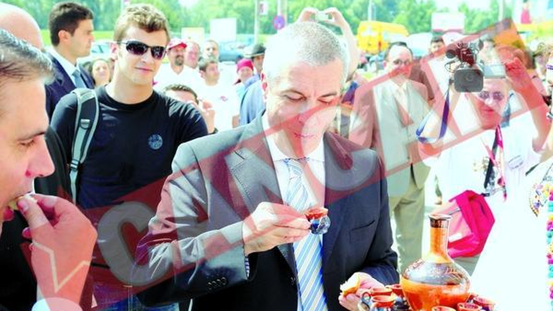 Inghetata si palinca, "meniul" lui Calin Popescu Tariceanu la Satu Mare