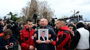 Macedonia de Nord, în prag de război civil, după ce 59 de tineri au ars de vii într-un club! „Înmormântăm copiii, apoi dați foc orașului!” – furia oamenilor a ajuns la apogeu!