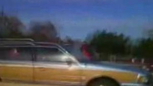 VIDEO O batranica a condus pe contrasens si a provocat patru accidente!