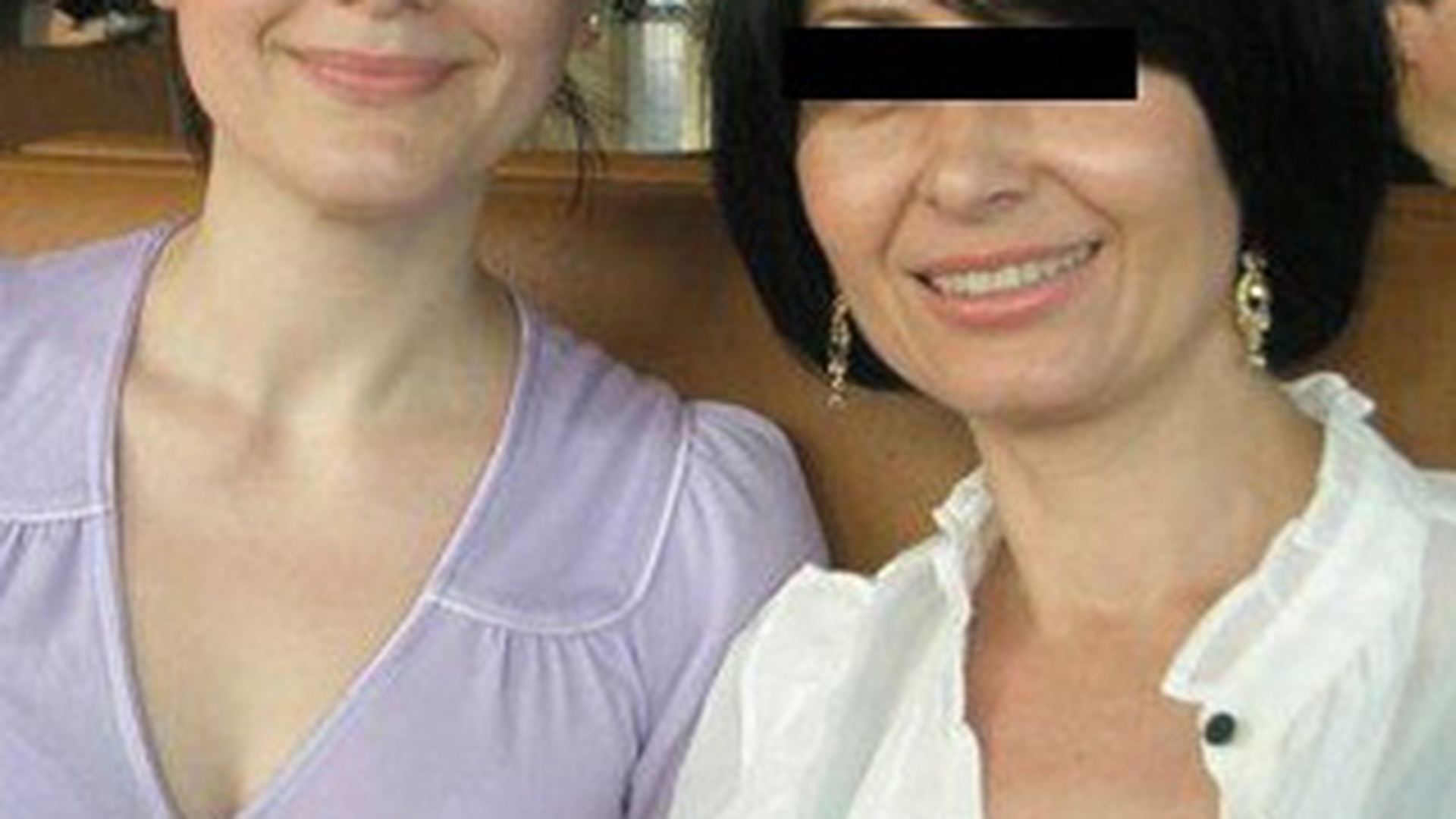 Ea e fata cu care se mandreste Victor Socaciu! Iulia e secretar juridic in Sydney!