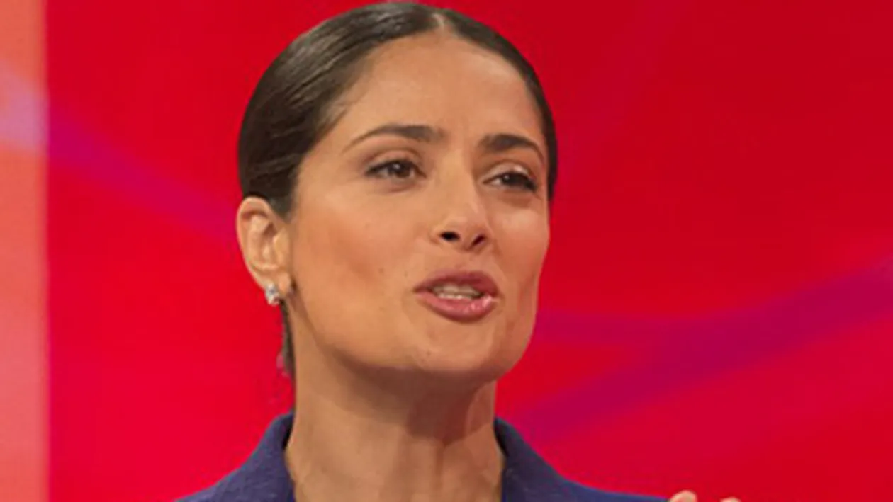 Secretul tenului fin al Salmei Hayek: Nu va spalati pe fata