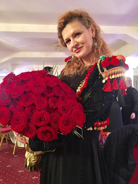Maria Buză, o prezență ușor de remarcat la orice eveniment