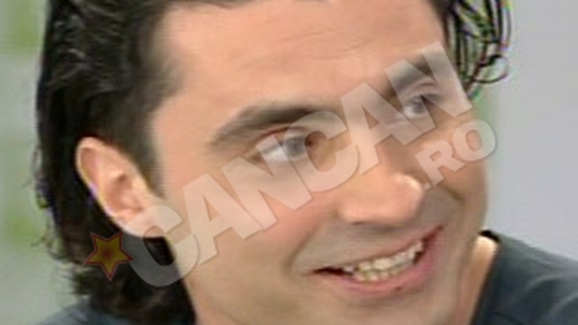 Pepe face casting pentru a-si gasi femeie de serviciu!