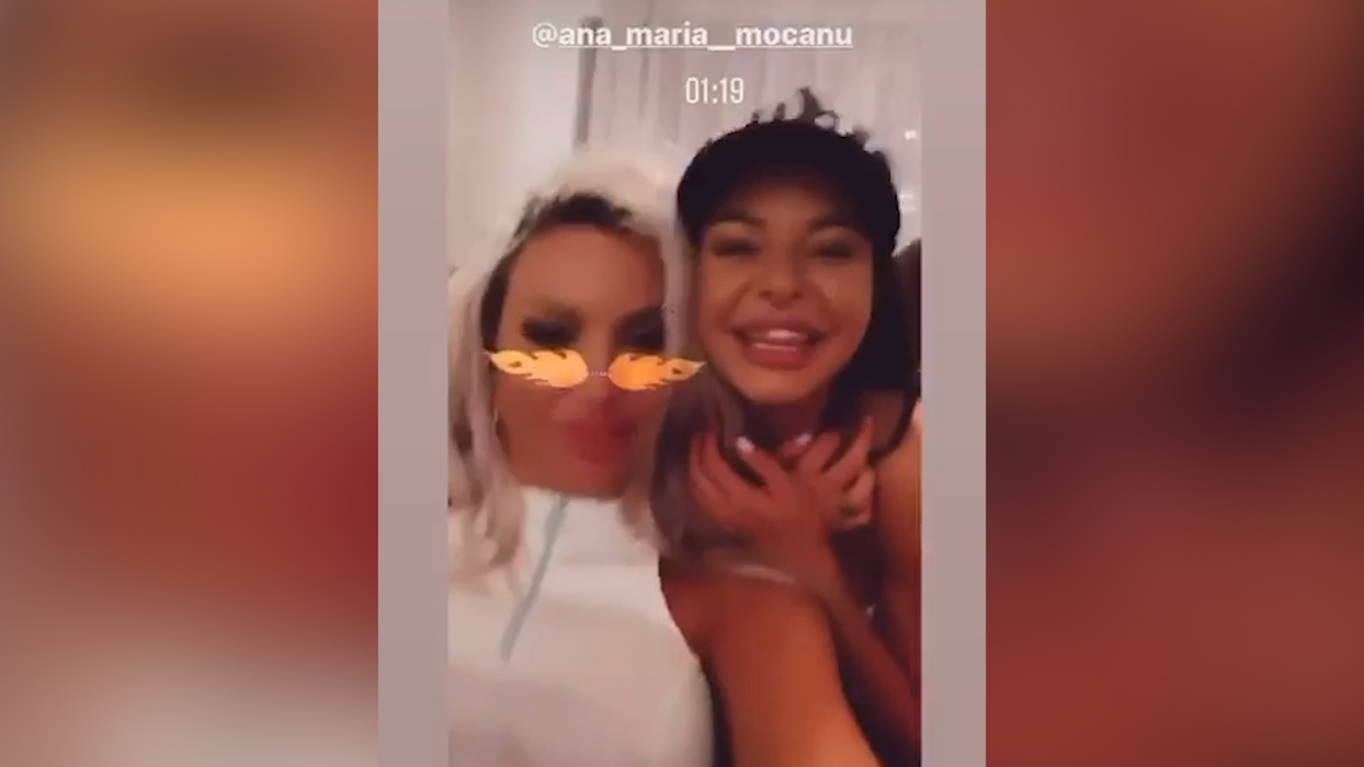 Ana-Maria Mocanu alături de Loredana Chivu