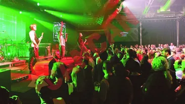 Invazie de vedete la concertul Reamonn