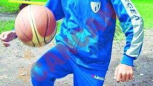De la orfelinat, la turneul de fotbal din Parma!