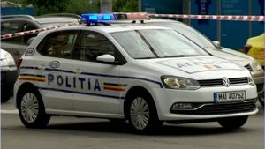 Tulcea: Fată de 16 ani, căutată de polițiști, după ce a dispărut de acasă