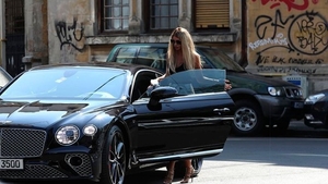 Bianca Drăgușanu, incident imprevizibil cu mașina. Ce a găsit ascuns în bolidul de lux | VIDEO