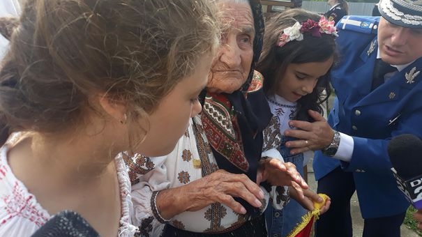 O româncă de 100 de ani a dezvăluit secretul longevităţii! Sunt total neașteptate mărturiile sale