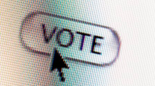 Premiera in Franta: cetatenii din strainatate vor putea vota prin Internet