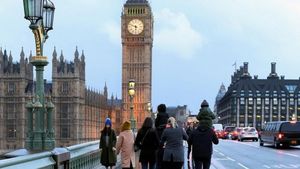 Britanicii se pregătesc pentru ce e mai rău! Au extins morga din Londra, după ce a crescut dramatic numărul morţilor de coronavirus