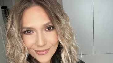 Adela Popescu, decizie radicală! Fosta prezentatoare TV i-a uimit pe fanii săi: „Ne-a înfuriat”
