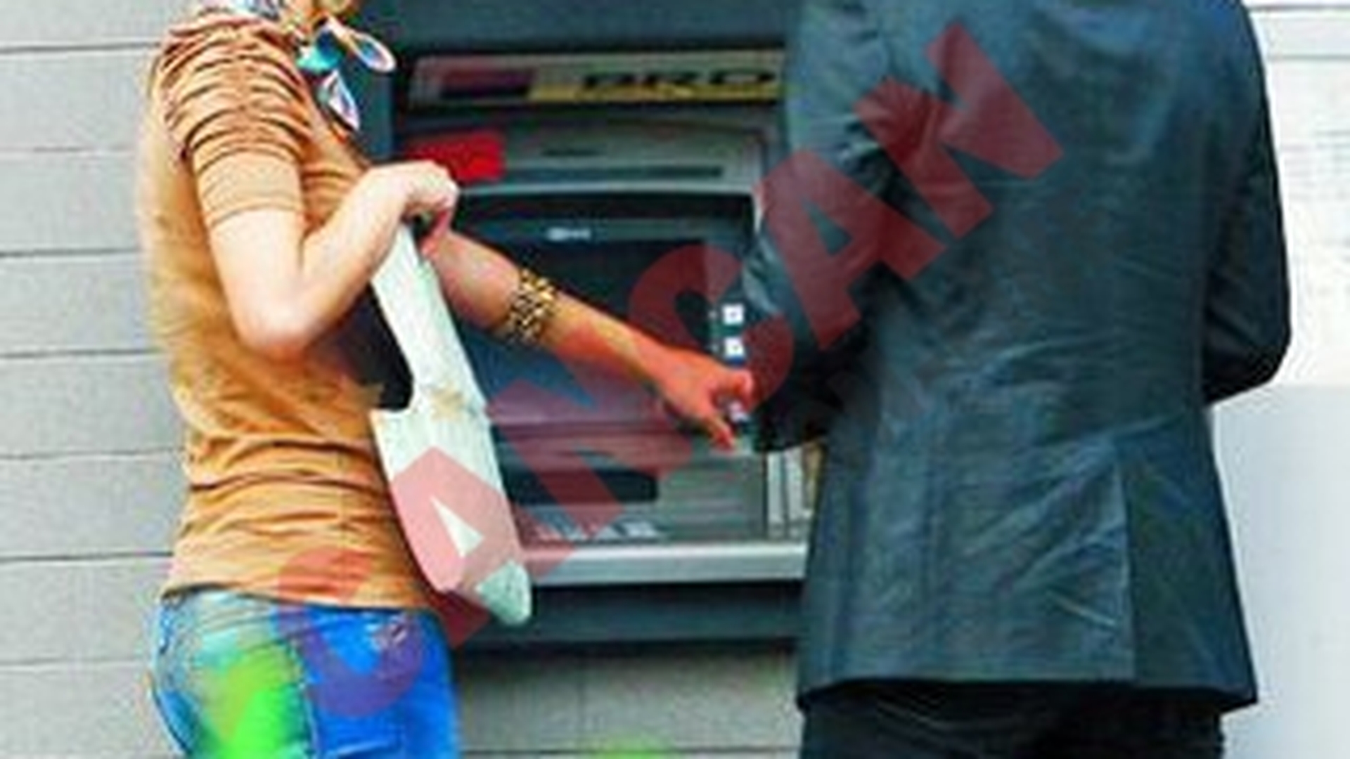 Sotia l-a scos pe Jorje din incurcatura