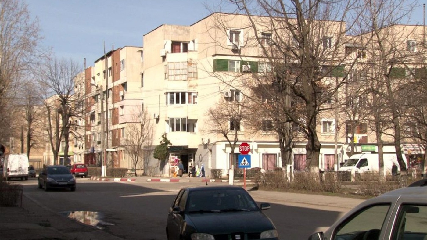 Singurul oraș din România în care poți cumpăra un apartament cu 2 camere cu doar 6.000 de euro, acum, în aprilie 2026