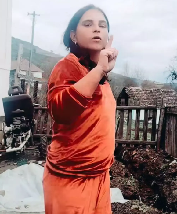 Cum arată casa Alexandrei Bodi, de pe TikTok