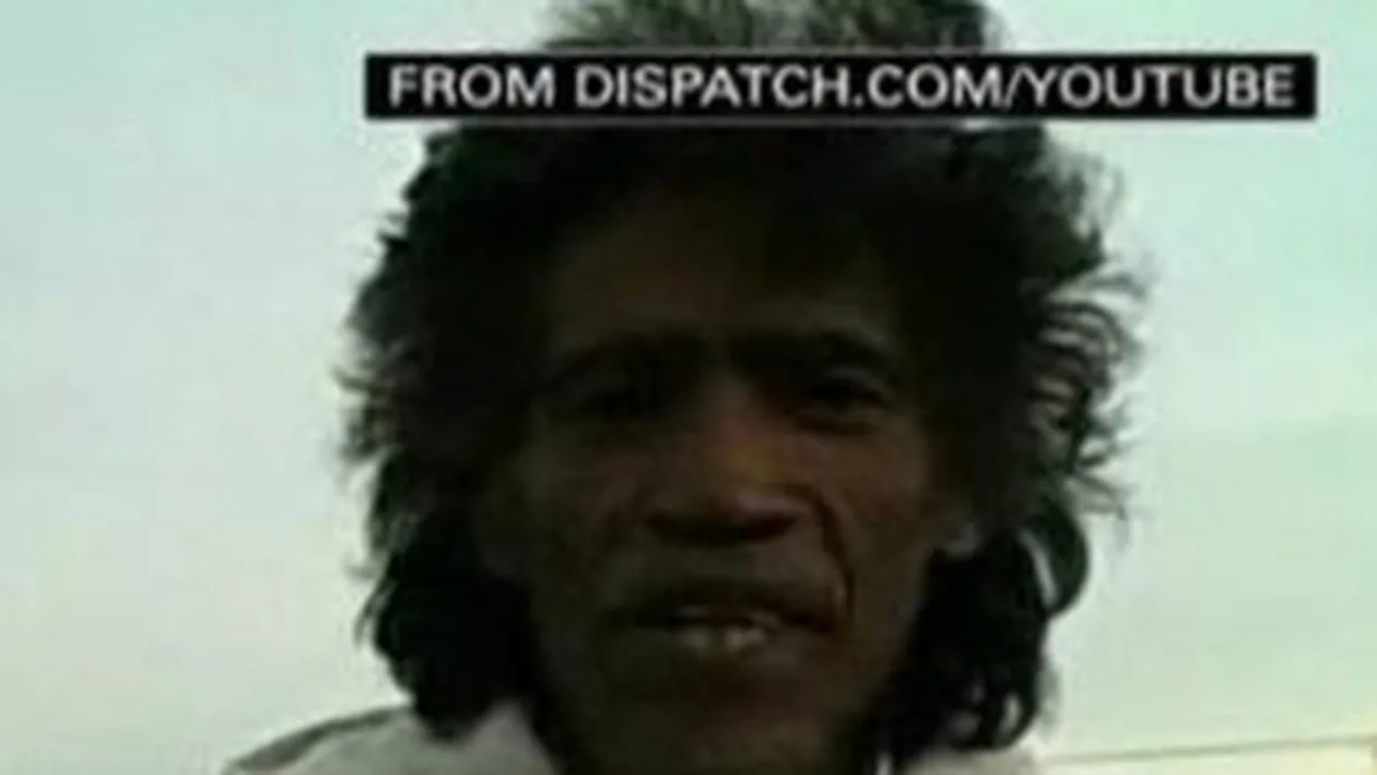 VIDEO Un cersetor dependent de droguri si alcool este dorit de mai multe posturi de radio!