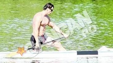 Petre Condrat si-a aratat muschii la o tura de caiac-canoe. Un campion model