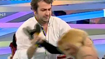 Simona Trasca, uimita de bataia pe care a luat-o: Nu ma asteptam sa se intample asa. A reactionat pentru ca e obsedat de mine, pupa ceasul ala, doarme cu el