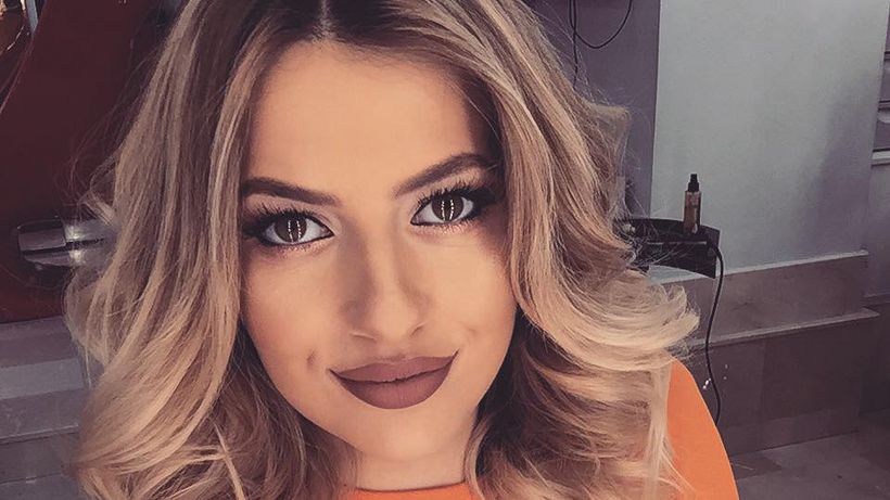 E mare sărbătoare în familia LIDIEI BUBLE! Artista le-a transmis urări emoţionante mamei şi surorii ei: „Dorul…“