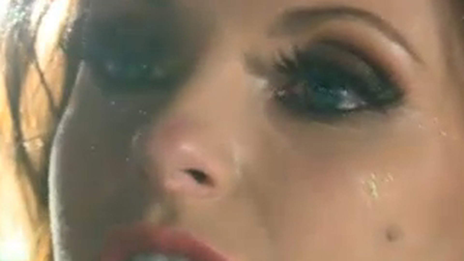 VIDEO Alexandra Badescu plange in hohote dupa iubitul pe care l-a prins cu o alta femeie in pat!