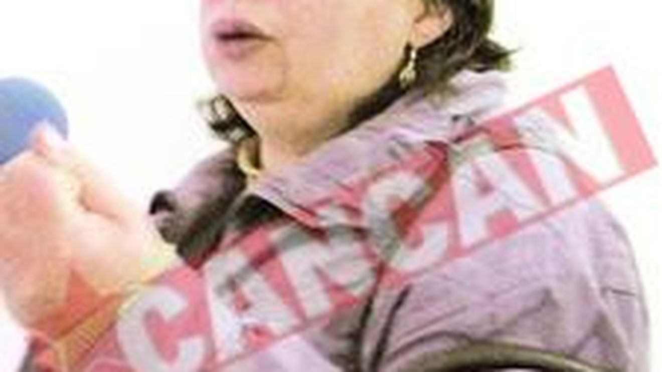 Barmanita talharita si batuta ca-n filme