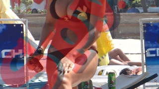 Andreea Mantea a facut show erotic pe plaja.  Vezi aici in ce ipostaze fierbinti a pozat vedeta