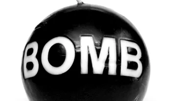 Un barbat a strigat bomba intr-un avion si toti pasagerii au fost debarcati