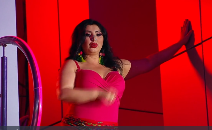 Adriana Bahmuțeanu a făcut show la Splash! Vedete la apă. Ce a spus vedeta chiar înainte de a sări în piscină