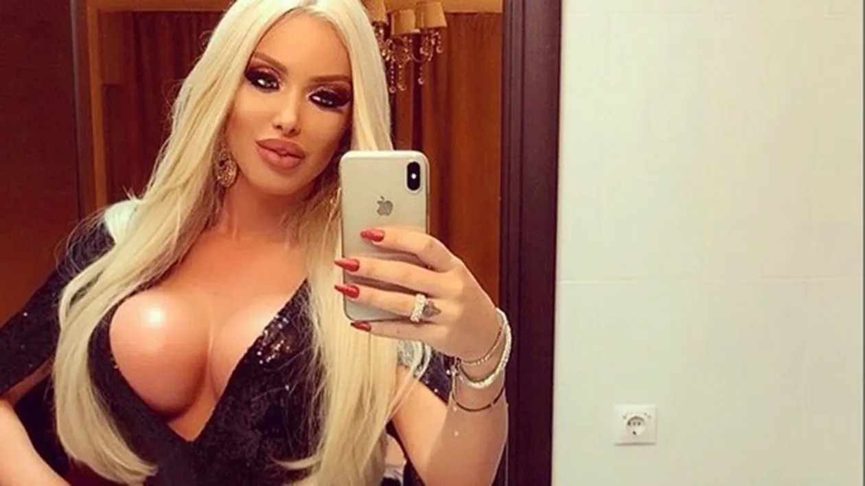 Loredana Chivu a comis-o din nou! A rămas cu un sân pe afară, azi-noapte, în public