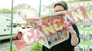 Afise PSD introduse ilegal in ziarul CANCAN