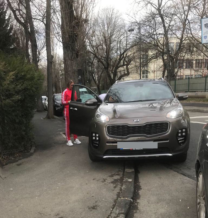 Anamaria Prodan s-a întâlnit cu Ionuț Luțu pentru a prelua o pungă voluminoasă