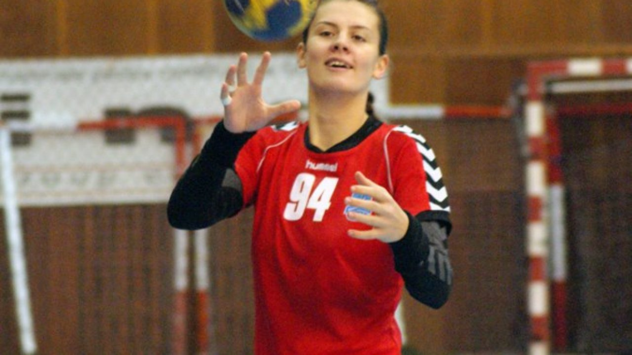 Gabriela Perianu, handbalistă de bază la CSM București