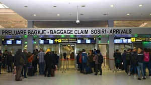 Polițiștii de frontieră au rămas mască la Otopeni. Cu ce au încercat două românce care veneau din Dubai să intre în țară