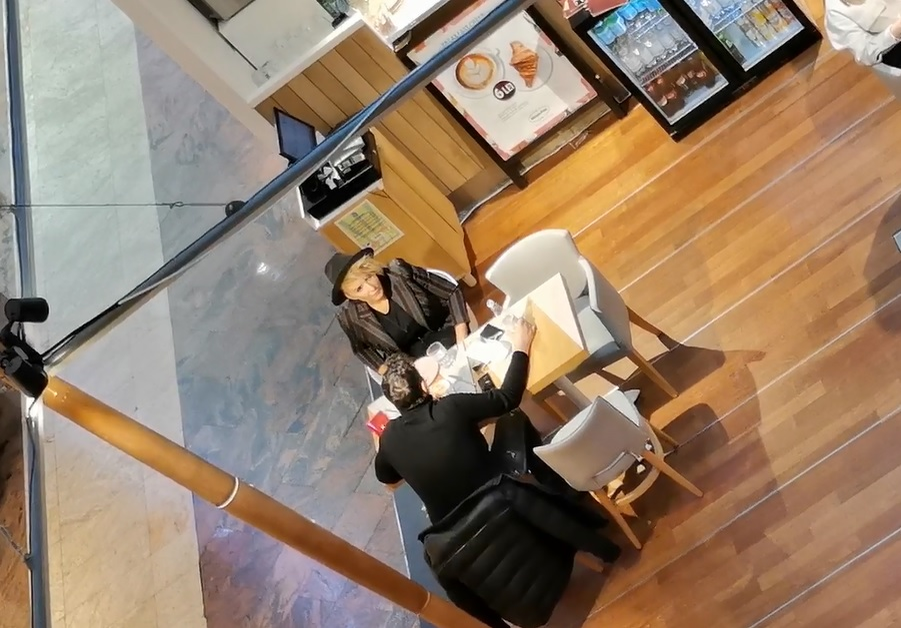 Maria Păuna, cu noul iubit în mall