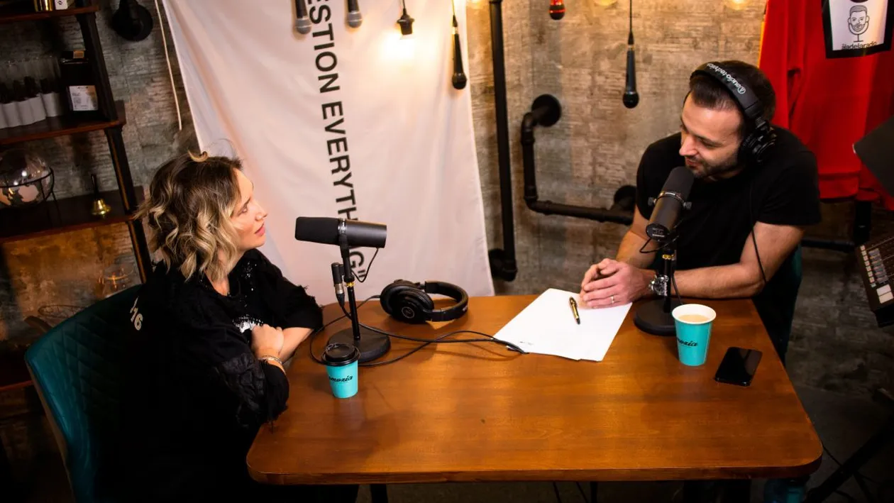 Adela Popescu: ”Am avut parte de tot succesul din lume fără să mi-o fi dorit!”