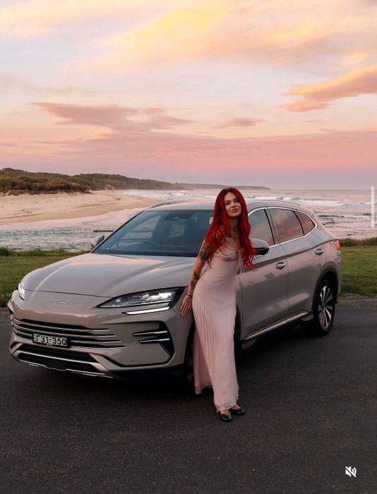 Marilu Dobrescu și-a cumpărat prima mașină în Australia/ sursă foto: social media