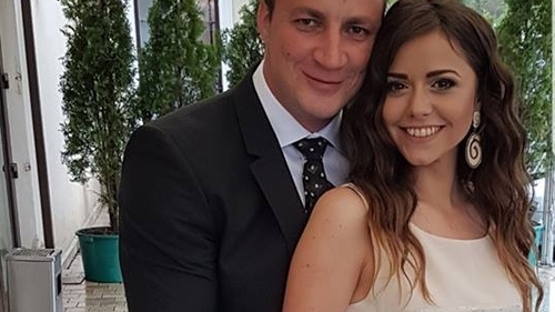 Marian Godină e gata de nuntă! Cum arată invitaţiile şi cine sunt naşii