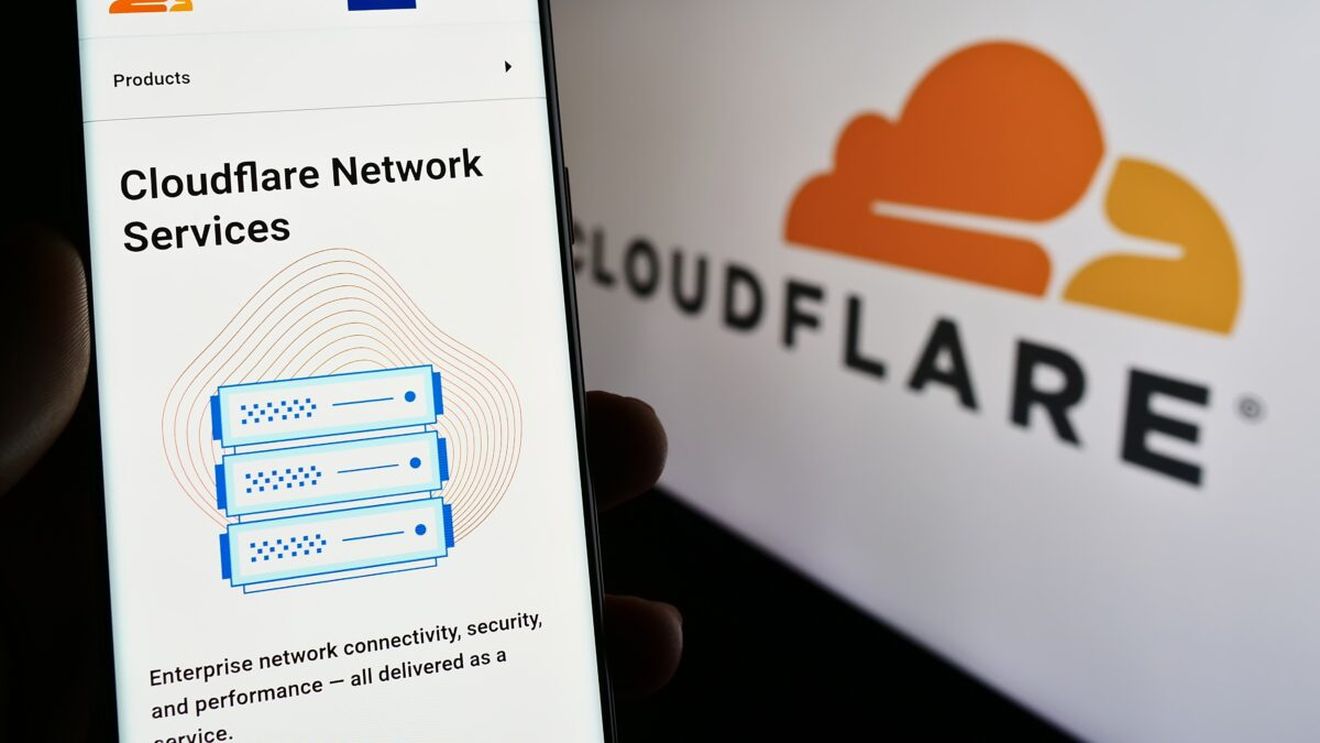 Ce problemă a avut Cloudflare marți, de fapt, și de ce jumătate de siteuri au „paralizat” din cauza companiei
