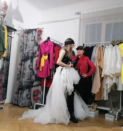 Beatrice Lianda Dinu a ajutat-o pe Ioana Popescu pentru lansarea colecției de modă