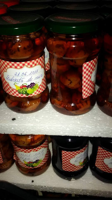 Cămara doamnei Florentina nu se goleşte niciodată