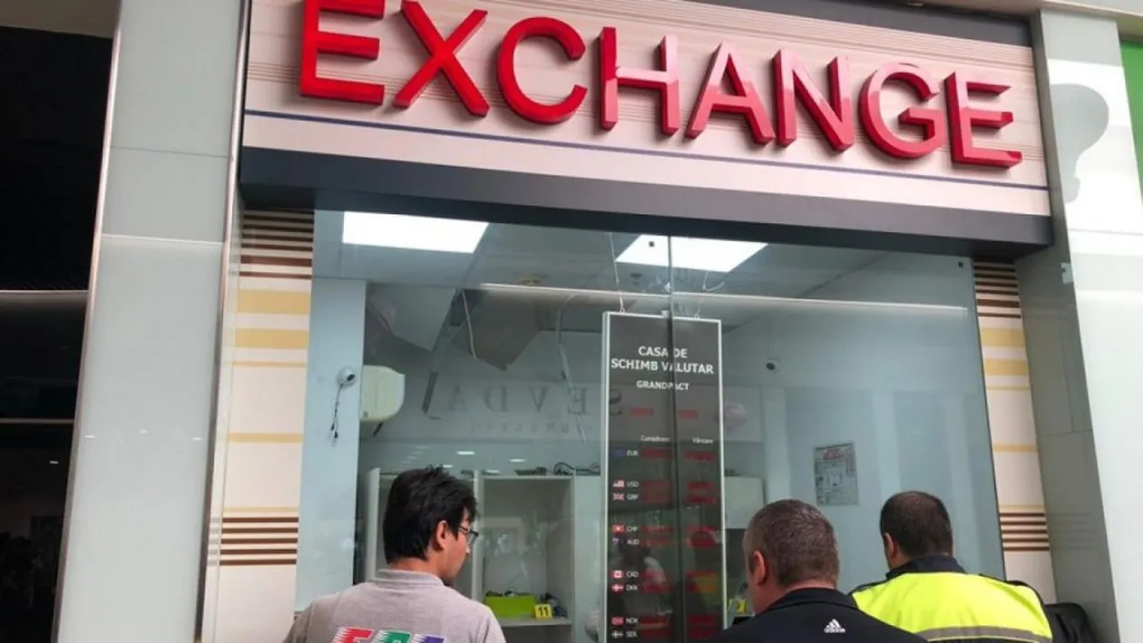 Curs valutar BNR 28 aprilie 2020. Cu câți lei vând 1 euro băncile din România