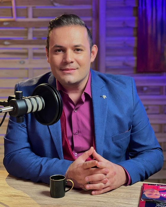Raoul: "Părerea mea este că melodia aleasă, probabil că eu sunt de modă veche, dar asta nu este o scuză. E părerea mea și este una cât se poate de sinceră. Eu cred că melodia aleasă pentru a reprezenta România la Eurovision, anul ăsta, nu este cea mai potrivită!" (Foto:  Instagram)