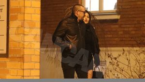 Primele imagini realizate de paparazzi cu ”Vânătorul de vedete” & ex-iubita fotbalistului!