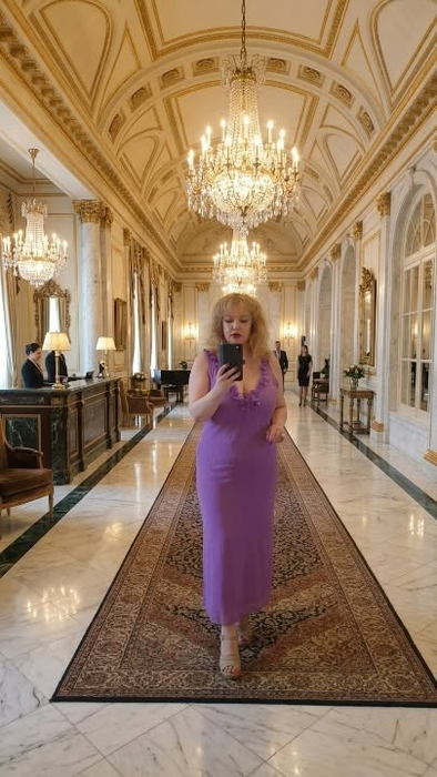Provocarea inedită prin care Oana Lis a ajuns lângă Brad Pitt. Imaginile au devenit virale