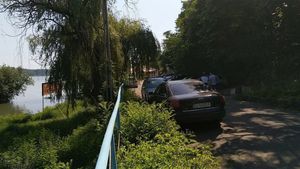 Imagini incredibile. Plajele din Calafat şi Cetate sunt acoperite de apa Dunării. VIDEO