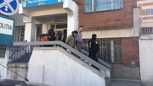 VIDEO. Copil de 11 ani din Arad, violat de doi pedofili, timp de doi ani, cu acordul mamei sale