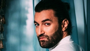 E celebru, dar nu a uitat de unde a plecat! Ce meserie neașteptată a avut Smiley, înainte de a fi cunoscut