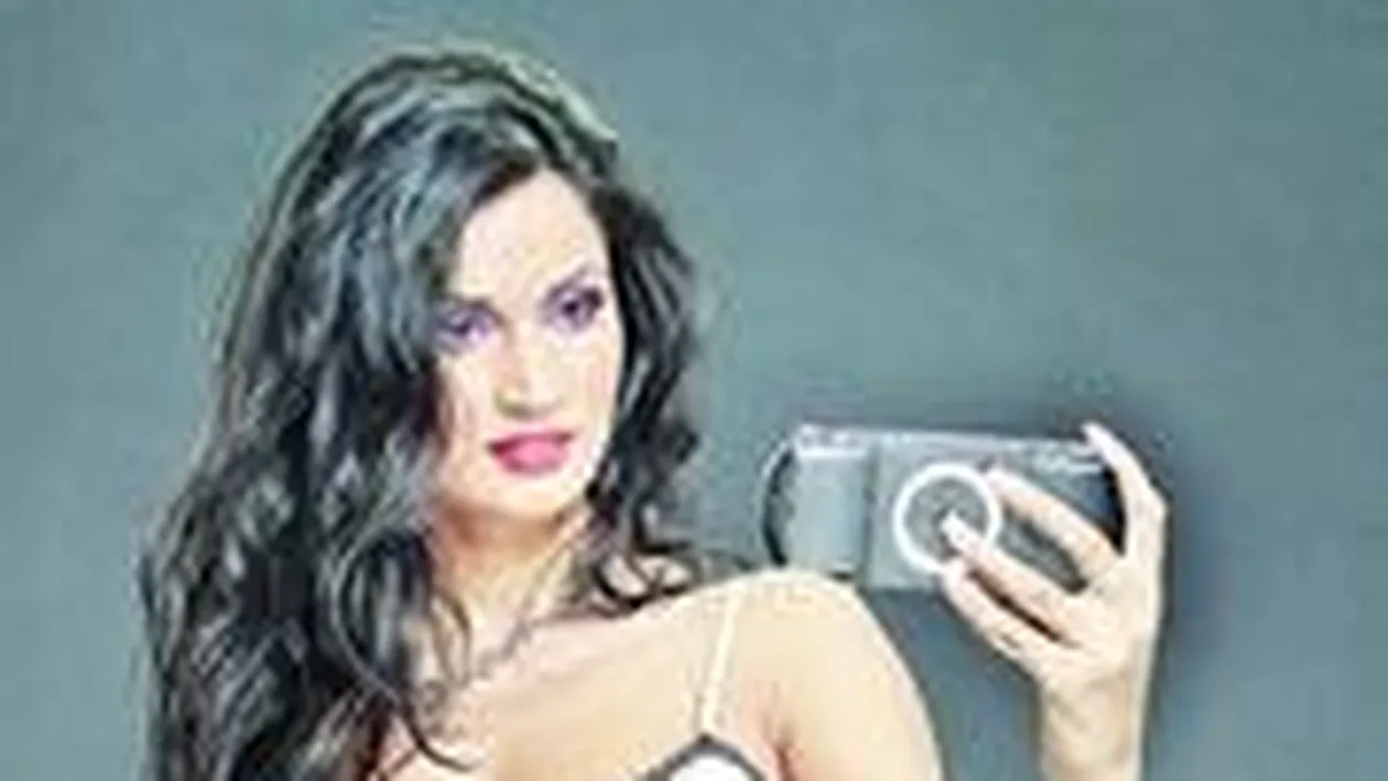 Iubitul Nicoletei Luciu e combinat cu o unguroaica